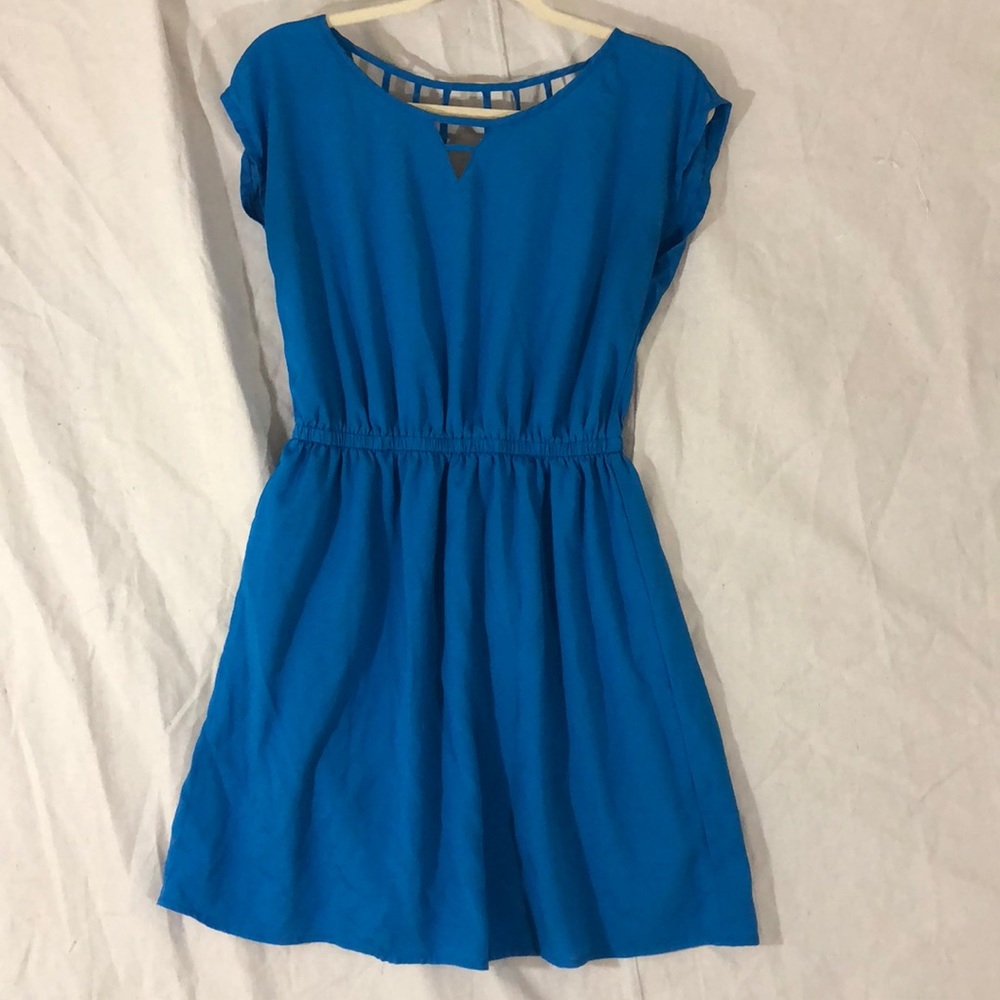 Super cute pretty blue dress!